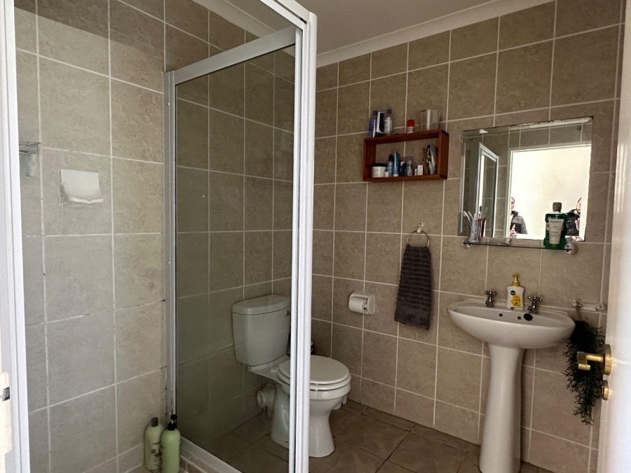 To Let 2 Bedroom Property for Rent in Big Bay Western Cape